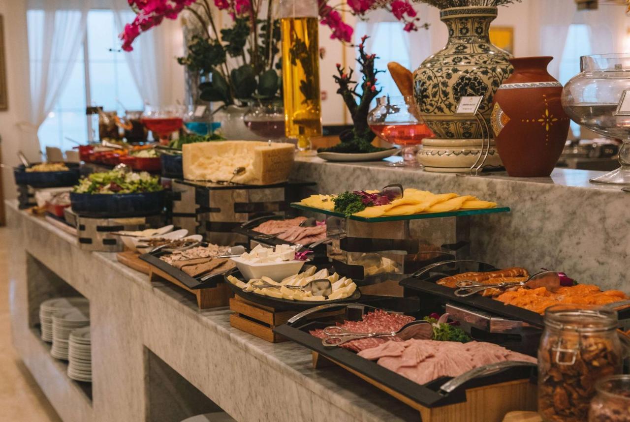Wyndham Danang Golden Bay Hotel Luaran gambar