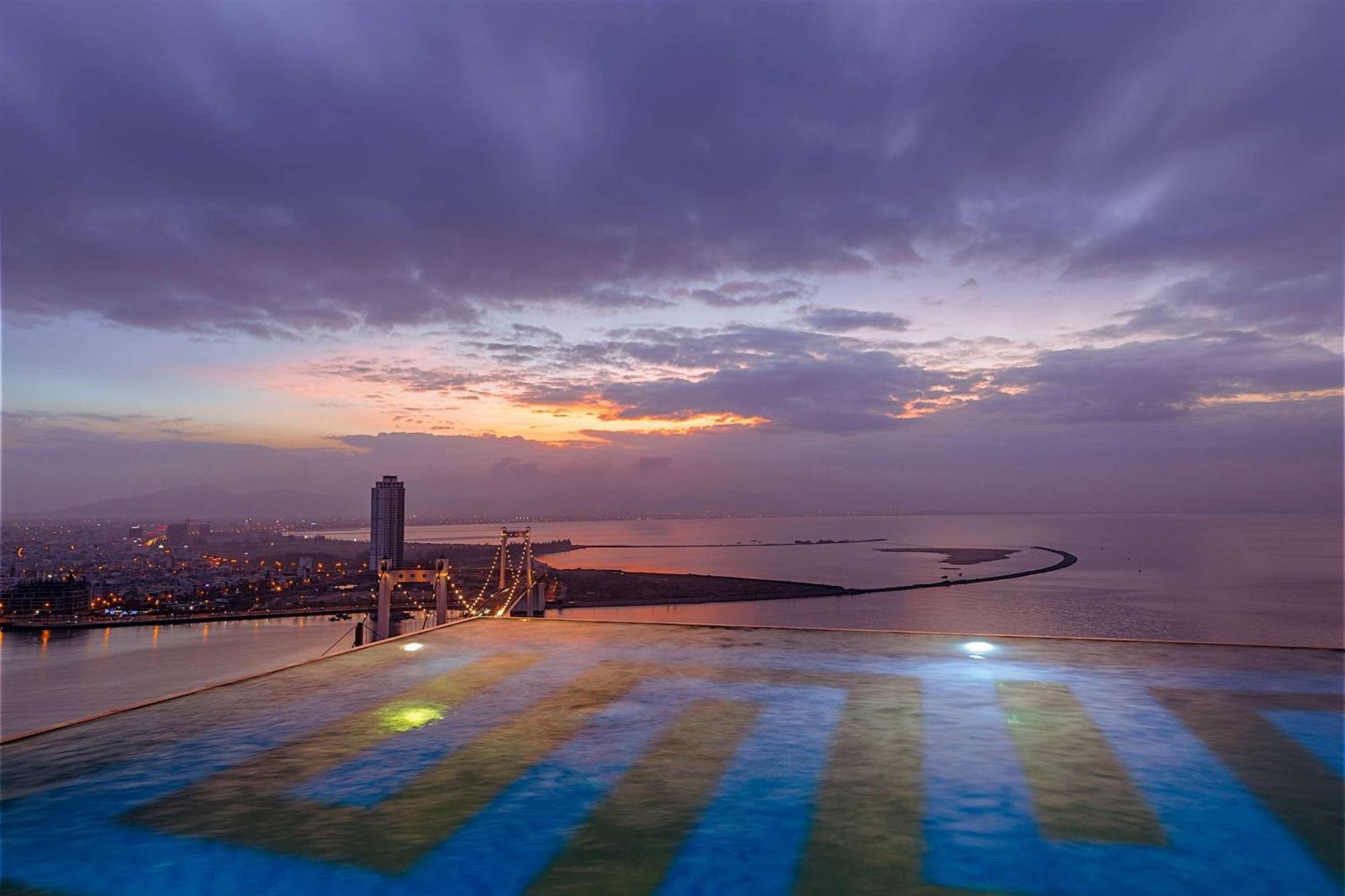 Wyndham Danang Golden Bay Hotel Luaran gambar